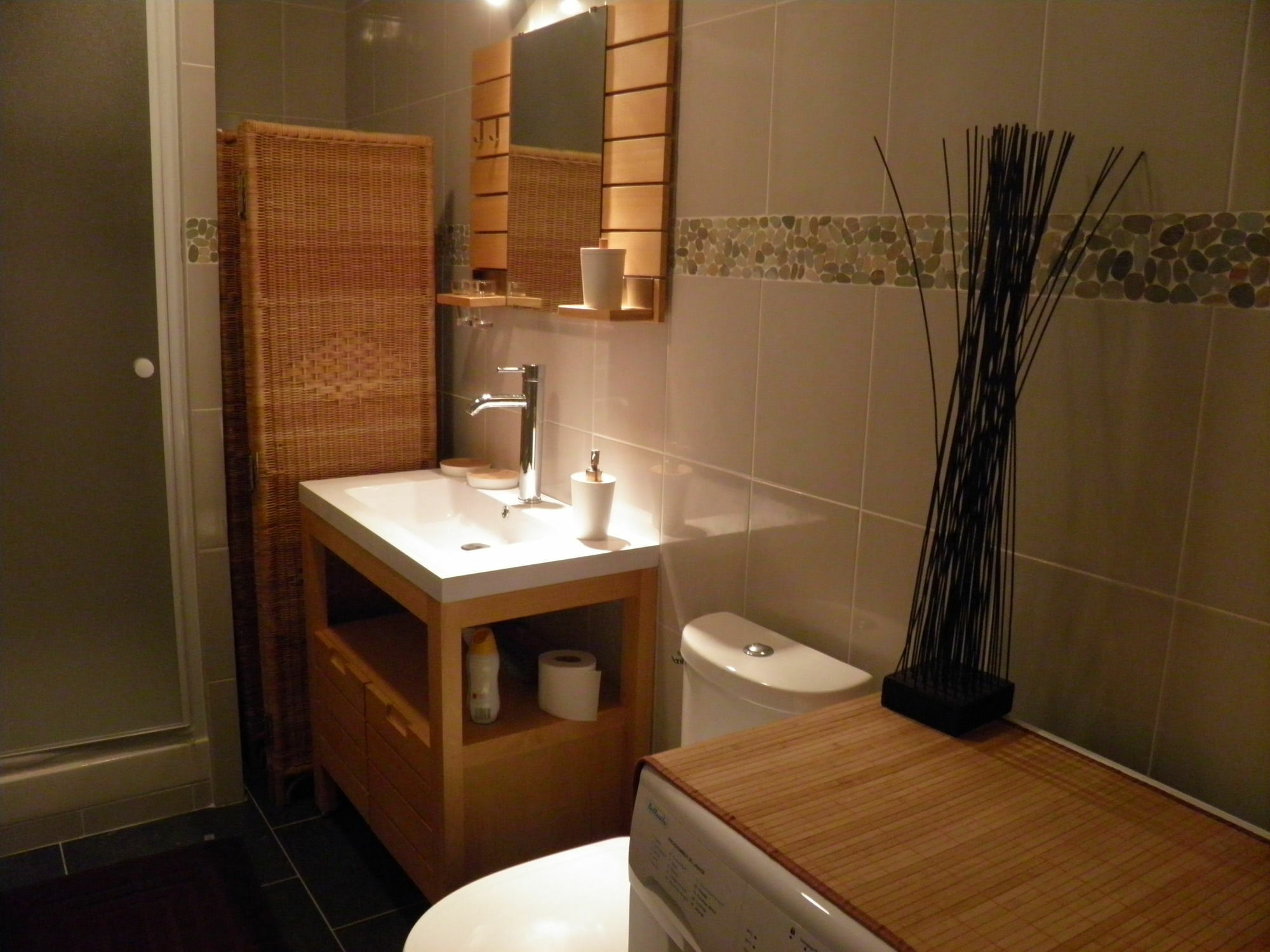 Les Gites Du Monde , Appartements 2 Chambres- 4 Lits Simples Modulables En Lits Doubles 르아브르 외부 사진